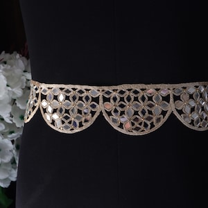 Beautiful Rose Gold Scalloped Cutwork Mirror Trim, Borde Espejo, Indian Lace Trim, Border for Waist Belt, Chokers, DIY Sewing, Decoration