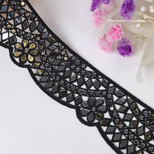 Black Scalloped Mirror Trim: Indian Lace Border, 8cm Wide