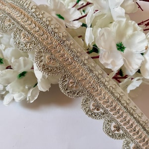 Peach Scallop Embroidered Lace Trim: Indian Sari Border, 9 Yards