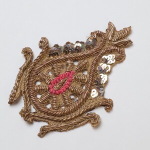 Mini parches de apliques Zardozi de 9 x 6 cm, adornos bordados a mano (juego de 7 piezas)