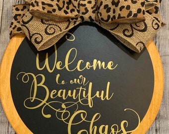 Round Wood Welcome Door Hanger Sign for Front Door, Leopard Print Farmhouse Welcome Sign for Porch, RusticFront Door Hanger