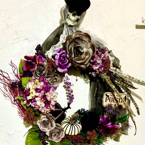 Scary Halloween Wreath, Spooky Victorian Wreath, Haunted House Decorations, Black Goth Halloween Wreath, Spooky Skeleton Halloween Decor
