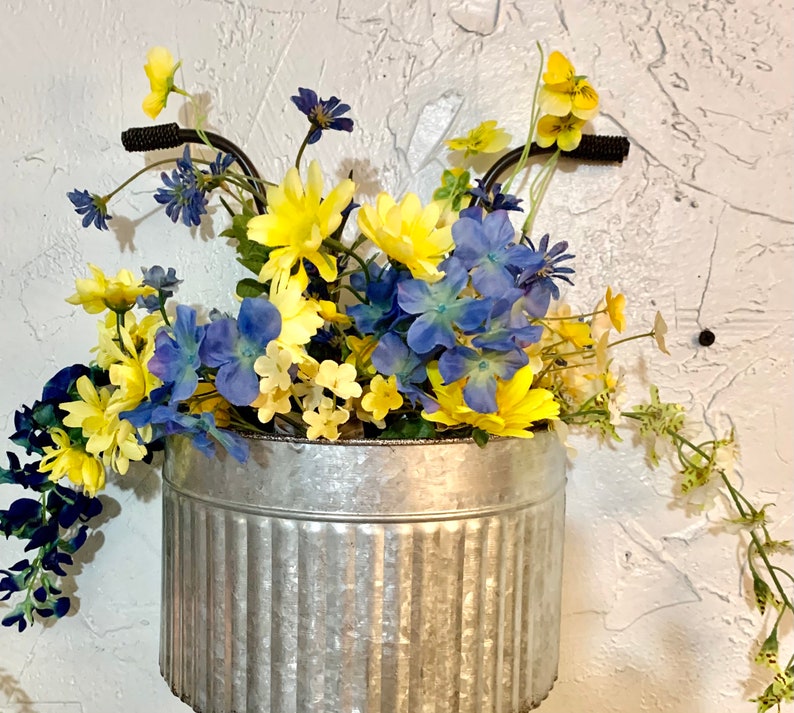 Rustic Bicycle Metal Wall Planter Unique Decorative Bicycle Wall Art Rustic Farmhouse Bicycle Planter Basket Decor Bike Basket Hanger