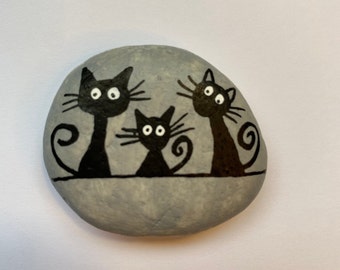 Cat Rock, Black Cats, Painted Rock, Black Cat Painted, Crafts, Handmade, Rock Painting, Best Seller, Cat, Painted Black Cats, Cat Lover