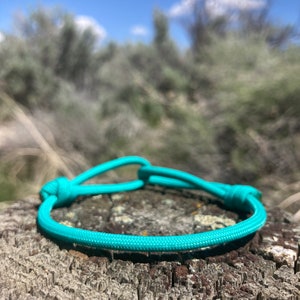 Adjustable Minimalist Paracord Rope Bracelet Rock Climbing Bracelet Choose  From Our 50 Color Options -  Canada