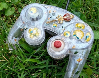 Third Party Clear Prebuilt: Sailor Moon Rod!