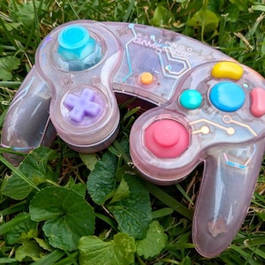 Official Gamecube Clear Prebuilt: Pastel Tech