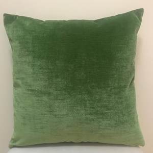 Green Pillow Cover, Green Velvet Pillow, All Size Pillow, Custom Made Pillow, 18X18 Velvet Pillow Case, Velvet Cushion Cover, Pillow Case
