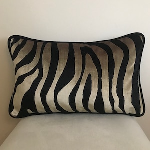 Light Gold Pillow Cover, Velvet Pillow All Size Pillows Custom Made Pillow Velvet Pillow Cover 18X18 Velvet Cushion Cover Decorative Pillows