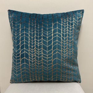 Pine Green Pillow Cover, Green Velvet Pillow, Throw Pillow Cover, Custom Made Pillow, Velvet Cushion Case, 18X18 20X20 22X22 Throw Pillow