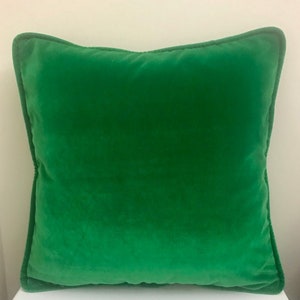 Kelly Green Pillow Cover Velvet Pillow All Size Pillows Custom Made Pillow Velvet Pillow Cover 18X18 Velvet Cushion Cover Decorative Pillows