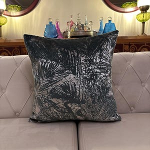 Green Velvet Pillow Cover, Green and Silver Pillow Case, Velvet Pillow Case, Decorative Pillow Cover, 18X18 20X20 Cushion Case, Throw Pillow