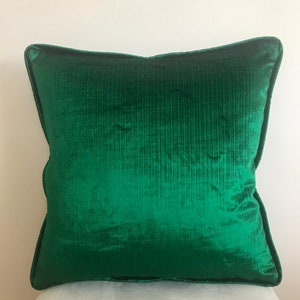 Emerald Green Pillow Cover Velvet Pillow All Size Pillows Custom Made Pillow Velvet Pillow Cover18X18Velvet Cushion Cover Decorative Pillows