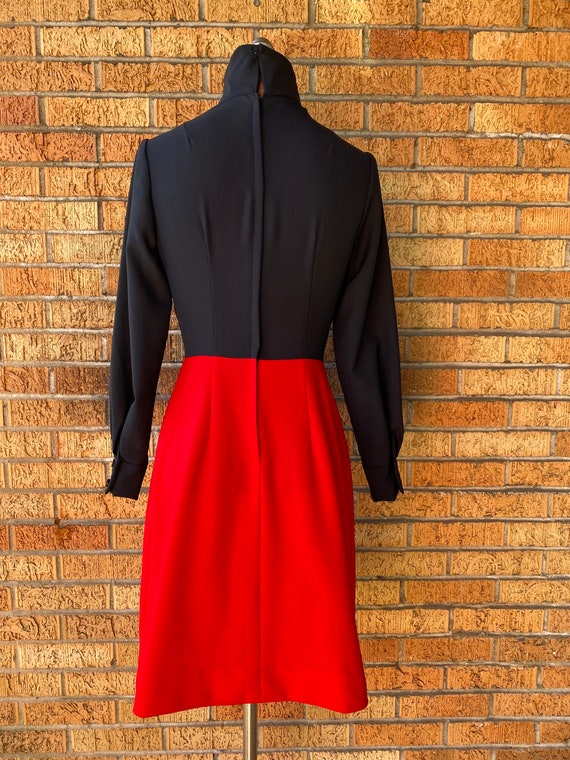 Vintage 1960 Jerell of Texas Red and Black dress - Gem