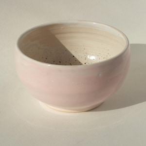 Matcha bowl Chawan Pink mini White to pink gradient hand thrown