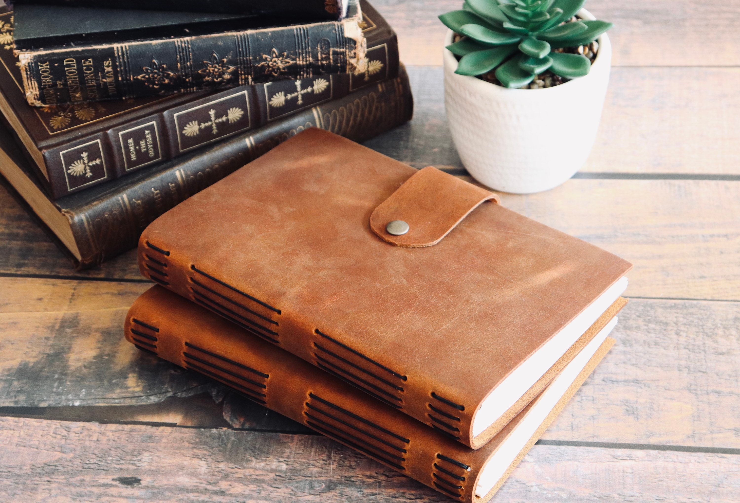 Vintage Clasp 2 Sewn Bound Blank Leather Journal – Hank Belle