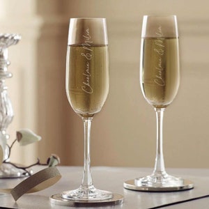 Engraved Couple Champagne Flutes | Engraved Champagne Glass | Wedding Gifts | Wedding Favours