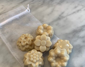 Cocoa Butter Bath Melts oil