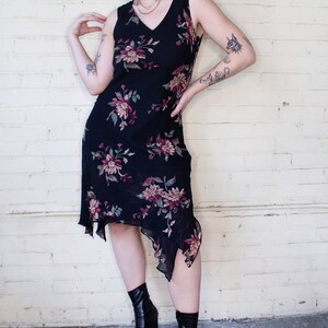 Y2K Vintage Black Floral Dress, Sheer Beaded Dress, Sleeveless V Neck Semi Formal Dress Size Small - Etsy Y2K Vintage Black Floral Dress, Sheer Beaded Dress, Sleeveless V Neck Semi Formal Dress Size Small - Etsy