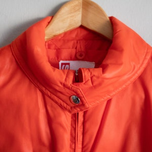 Vintage Orange Apres Ski Jacket Small Medium / 1980s Puffer Belted Coat image 7