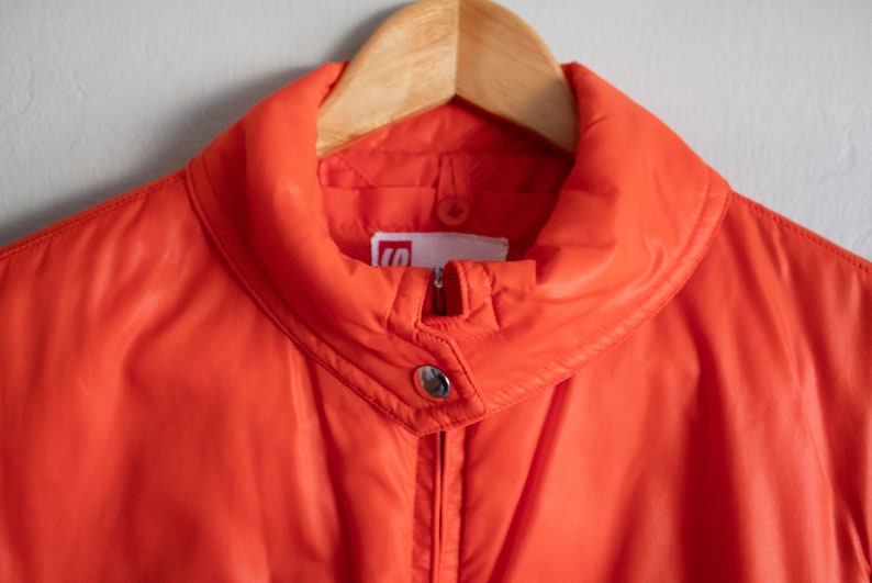 Vintage Orange Apres Ski Jacket Small Medium / 1980s Puffer Belted Coat image 7