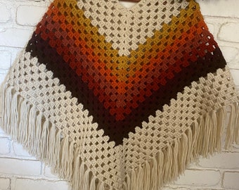 Ladies hippie, boho, crocheted, fringed, retro, pullover poncho, festival outfit