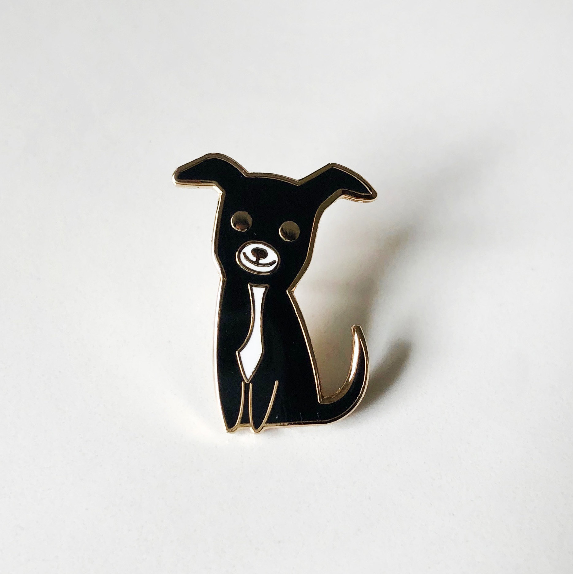 A Cute Enamel Pin : Dog Pin Husky Enamel Pin ,husky Pins , Cute