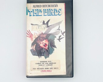 Alfred Hitchcock The Birds VHS Tape Vintage Thriller Horror Film Library Edition