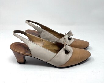 Vintage 1970s Two Tone Slingback Heels Beige Tan Bow Accent Retro Pumps Size 8
