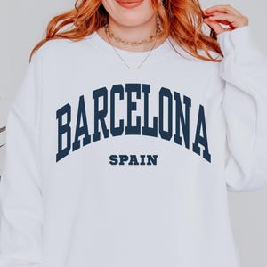 Bluza Barcelona Hiszpania, sweter Barcelona, koszula Barcelona Hiszpania, Barcelona z okrągłym dekoltem, Europa Wakacje Hiszpania Pamiątka z podróży