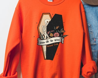 Skeleton Halloween Sweatshirt, Fall Skeleton Sweatshirt Halloween Gifts, Spooky Sweatshirt Retro Halloween Shirt Womens Halloween Sweater