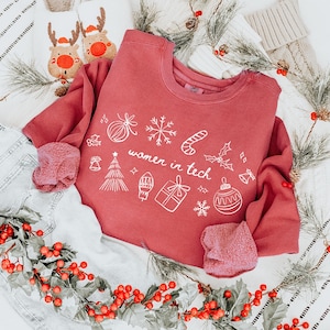 Christmas Women In Tech Sweatshirt, Comfort Colors Computer Science Shirt IT Crewneck,Holiday Coder Girl Developer Software Engineer Sweater