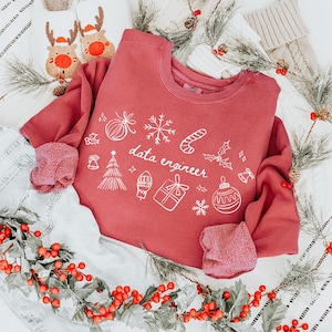 Christmas Data Engineer Sweatshirt, Comfort Colors Women In Tech Shirt IT Crewneck,Holiday Coder Girl Database Java Computer Science Sweater