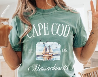 Cape Cod Sweatshirt, Comfort Colors Cape Cod Shirt Massachusetts Summer Vacation Trip Souvenir Gift, Beach Bachelorette Cape Cod Crewneck