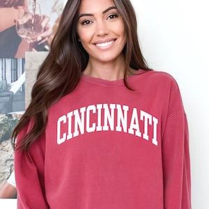 Cincinnati Sweatshirt, Comfort Colors Cincy Sweatshirt, Cincinnati OH Sweatshirt, Cincinnati Crewneck, Cincinnati Sweater, Cincinnati Gift
