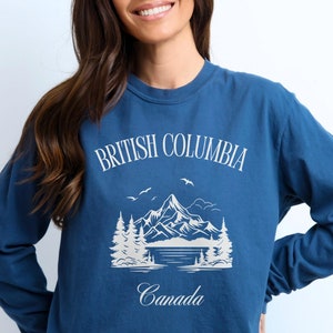 British Columbia Sweatshirt, Comfort Colors British Columbia Shirt, Canada Vacation Souvenir, Canada Trip Gift, Oversized Canada BC Shirt