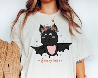 Cute Halloween bat shirt spooky babe shirt, Vintage Halloween tshirt trendy Halloween crew neck, Retro Halloween costume for women
