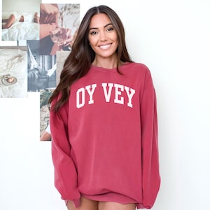 Oy Vey Jewish Shirt, Comfort Colors Jewish Sweatshirt, Hanukkah Shirt, Funny Jewish Crewneck, Chanukah Gift for Family, Hebrew Yiddish Shirt