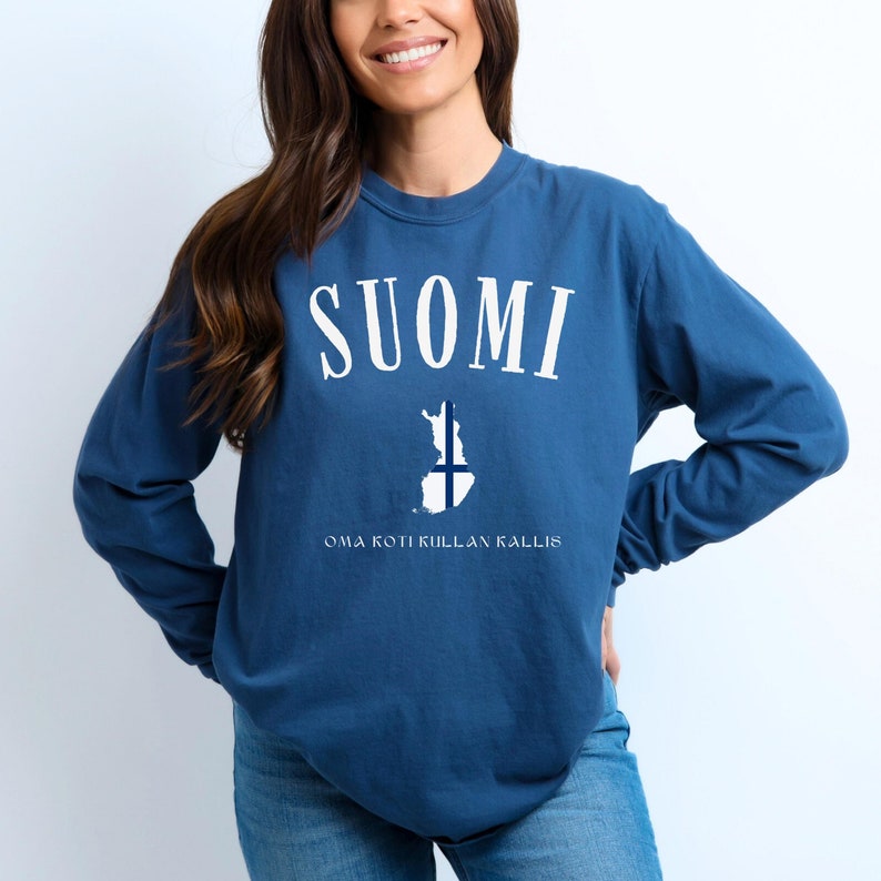 Finland Sweatshirt, Comfort Colors Suomi Shirt, Finland Vacation Trip, Finland Shirt, Finland Sweater, Finland Gift, Scandi Finnish Crewneck