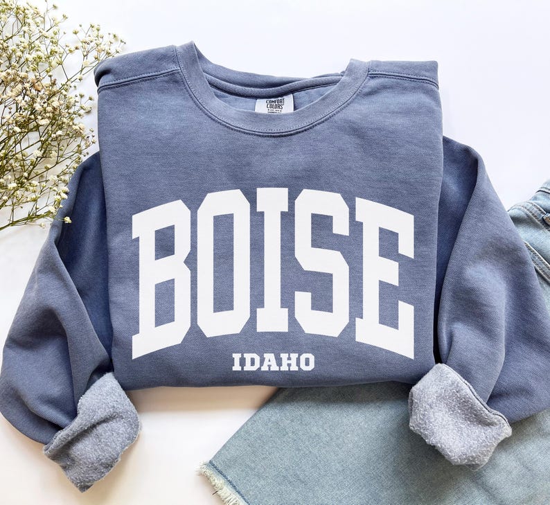 Boise Sweatshirt, Comfort Colors Boise Idaho Shirt Student Preppy Boise Crewneck, Game Day Sports Jersey Idaho Vacation Trip Souvenir Gift