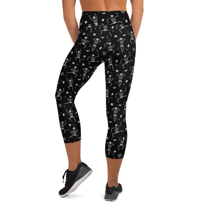 Capri Skeleton Leggings Halloween Skeleton Costume, Capri Halloween Yoga Pants Dancing Skeleton Leggings for Women, Workout Halloween Tights