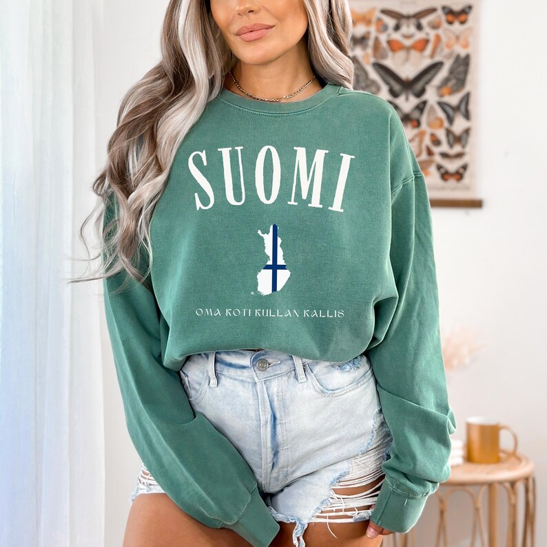 Finland Sweatshirt, Comfort Colors Suomi Shirt, Finland Vacation Trip, Finland Shirt, Finland Sweater, Finland Gift, Scandi Finnish Crewneck