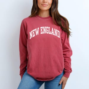 New England Sweatshirt, Comfort Colors New England Crewneck New England Sweater, Student Game Day New England Vacation Trip Souvenir Gift