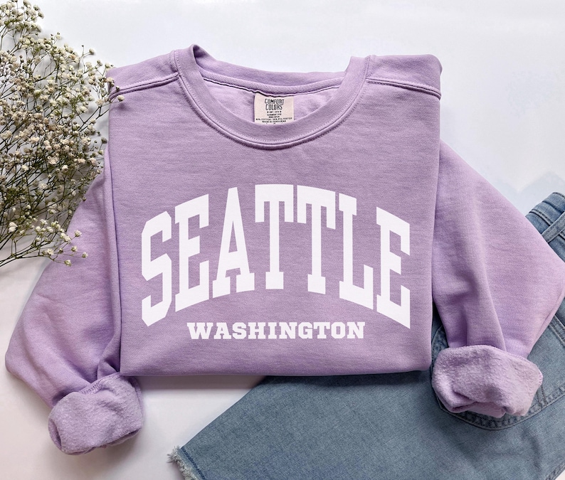 Seattle Washington Sweatshirt, Comfort Colors Seattle Shirt, Washington Vacation Trip Souvenir Gift, Sports Seattle WA Crewneck Student Gift