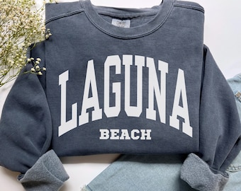 Laguna Beach Sweatshirt, Komfortfarben Laguna Beach Shirt Kalifornien Reise Urlaub Souvenir Geschenk, Preppy Beachy Cali Laguna Beach Rundhalsausschnitt