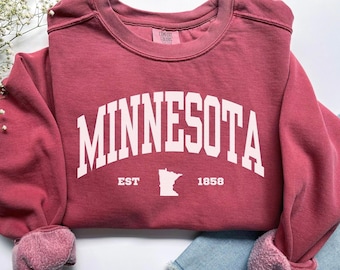 Minnesota Sweatshirt, Comfort Colors Minnesota Shirt, Minnesota Vacation Trip Souvenir Gift, Midwest College Student Gift Minnesota Crewneck