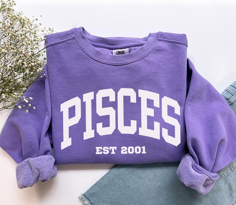 Custom Pisces Sweatshirt, Comfort Colors Custom Pisces Shirt, Pisces Gift, Custom Zodiac Shirt, Personalized Horoscope February March Gift