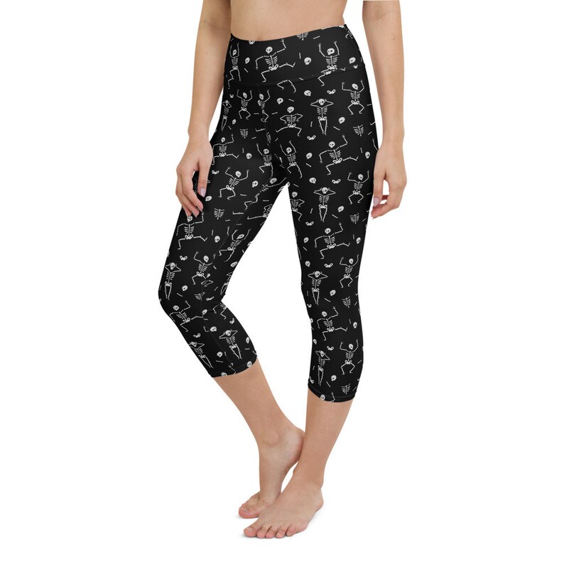 Capri Skeleton Leggings Halloween Skeleton Costume, Capri Halloween Yoga Pants Dancing Skeleton Leggings for Women, Workout Halloween Tights