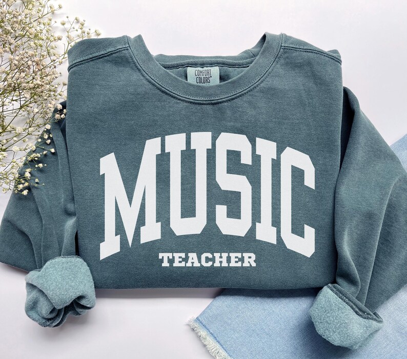 Music Teacher Sweatshirt, Comfort Colors Music Teacher Shirt, Music Lover Piano Teacher Graduation Gift for Musician, Music Student Crewneck
