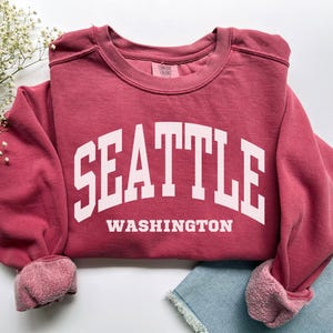 Seattle Washington Sweatshirt, Comfort Colors Seattle Shirt, Washington Vacation Trip Souvenir Gift, Sports Seattle WA Crewneck Student Gift